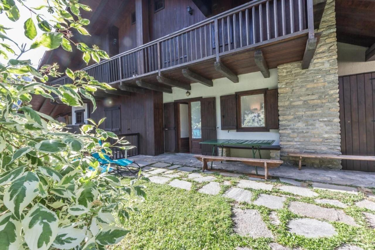 Altido Charming Apartments With Mountain Views And Green Backyard In Verrand Zewnętrze zdjęcie