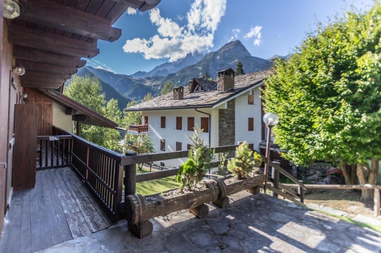 Altido Charming Apartments With Mountain Views And Green Backyard In Verrand Zewnętrze zdjęcie