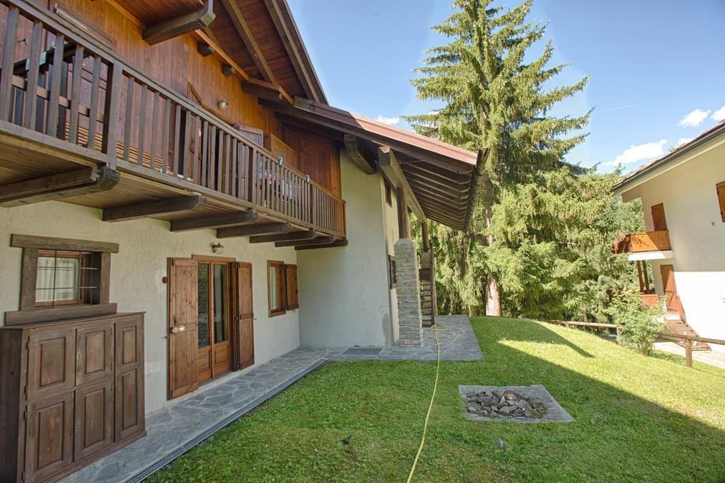 Altido Charming Apartments With Mountain Views And Green Backyard In Verrand Zewnętrze zdjęcie
