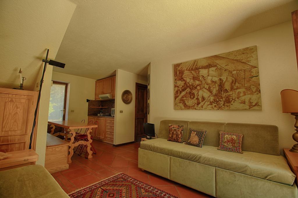 Altido Charming Apartments With Mountain Views And Green Backyard In Verrand Pokój zdjęcie