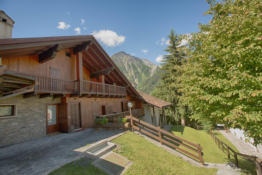 Altido Charming Apartments With Mountain Views And Green Backyard In Verrand Pokój zdjęcie